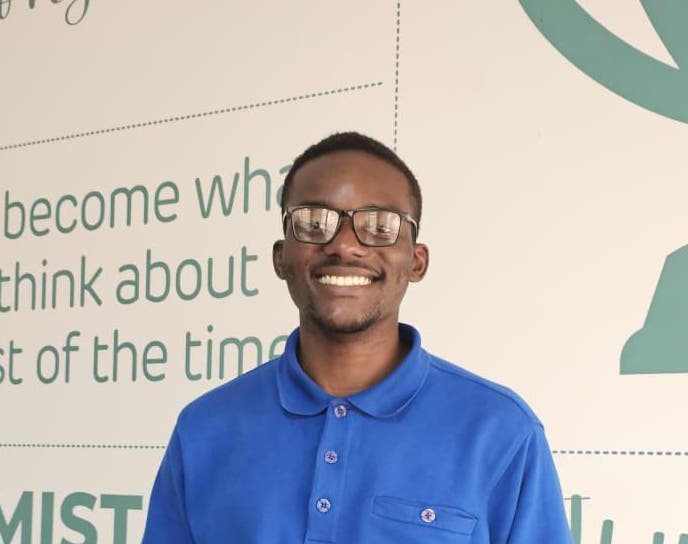 Matthew Vonroy Magombo - Computer Systems & Cloud Engineer